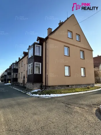 Prodej bytu 4+1, Broumov - Kolonie 5.května, Družstevní, 74 m2