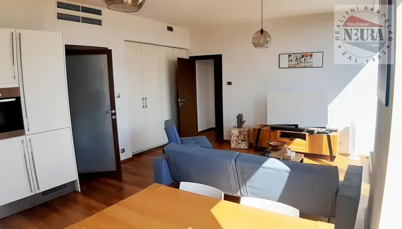 Pronájem bytu 2+kk, Praha - Nusle, K sídlišti, 58 m2