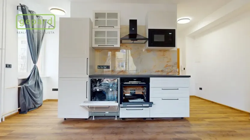 Prodej bytu 2+1, Teplice - Řetenice, Zrenjaninská, 54 m2