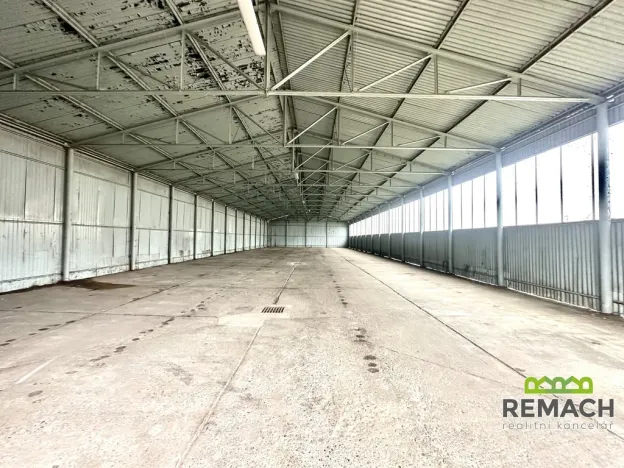 Pronájem skladu, Uherské Hradiště, Sokolovská, 660 m2