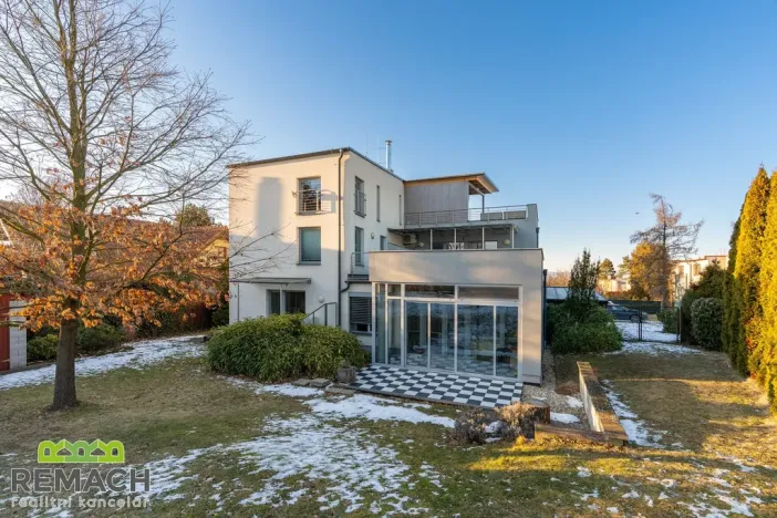 Pronájem bytu 2+kk, Uherské Hradiště, Nad Žlebem, 116 m2