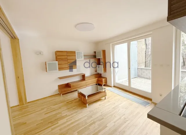 Pronájem bytu 2+kk, Praha, Slezská, 60 m2