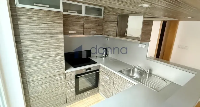 Pronájem bytu 2+kk, Praha, Slezská, 60 m2