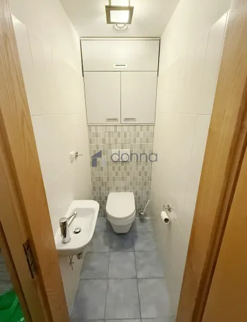 Pronájem bytu 2+kk, Praha, Slezská, 60 m2