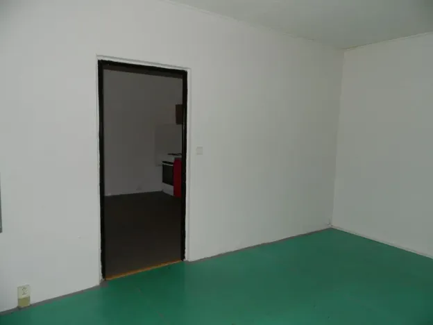 Pronájem bytu 1+1, Roudnice nad Labem, Stavbařů, 38 m2