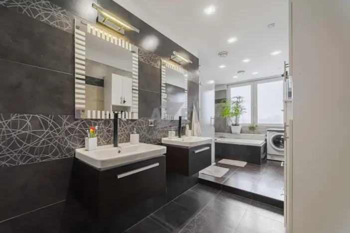 Prodej atypického bytu, Ostrava - Hrabůvka, U Haldy, 156 m2