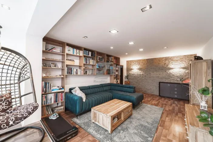 Prodej atypického bytu, Ostrava - Hrabůvka, U Haldy, 156 m2