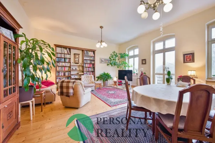 Prodej bytu 4+1, Mariánské Lázně, Anglická, 152 m2