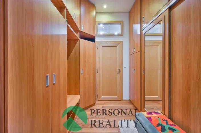 Prodej bytu 4+1, Mariánské Lázně, Anglická, 152 m2