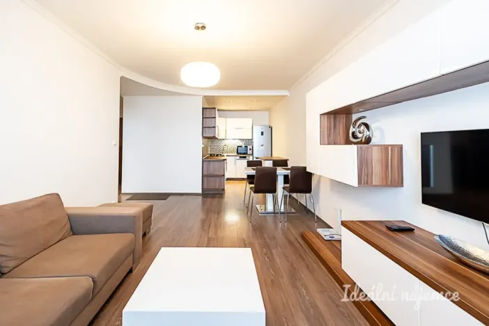 Pronájem bytu 3+kk, Praha - Letňany, Malkovského, 67 m2