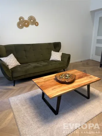 Pronájem bytu 2+kk, Praha - Vinohrady, U Zvonařky, 65 m2