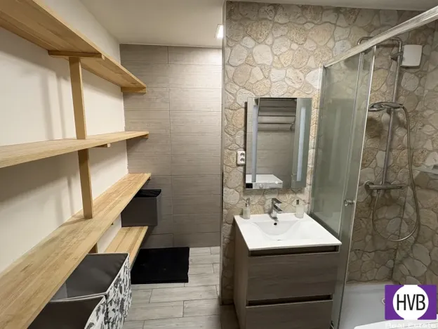 Pronájem bytu 3+kk, Praha, Veltruská, 55 m2