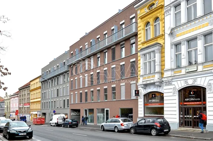 Pronájem bytu 2+kk, Praha - Žižkov, Hartigova, 39 m2