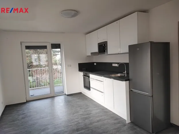 Pronájem bytu 2+kk, Praha, Společná, 65 m2