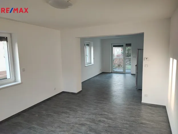 Pronájem bytu 2+kk, Praha, Společná, 65 m2
