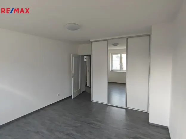 Pronájem bytu 2+kk, Praha, Společná, 65 m2