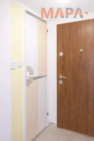 Pronájem bytu 1+1, Jirkov, Na Borku, 35 m2