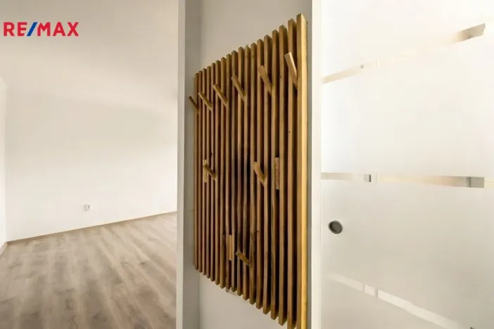 Pronájem bytu 1+kk, Hradec Králové - Nový Hradec Králové, Vachkova, 26 m2