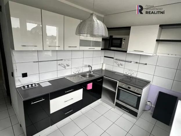 Pronájem bytu 3+1, Podbořany, Sídliště Míru, 68 m2