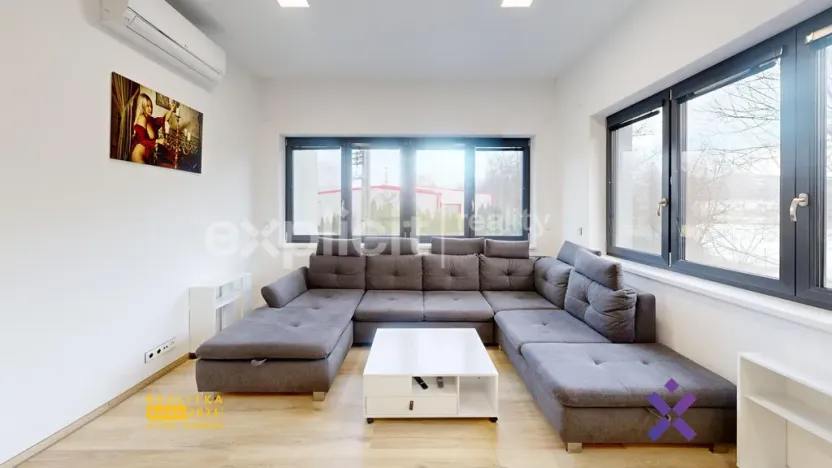 Pronájem bytu 2+kk, Slušovice, Dostihová, 90 m2