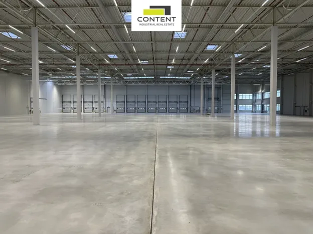 Pronájem výrobních prostor, Ostředek, 4424 m2