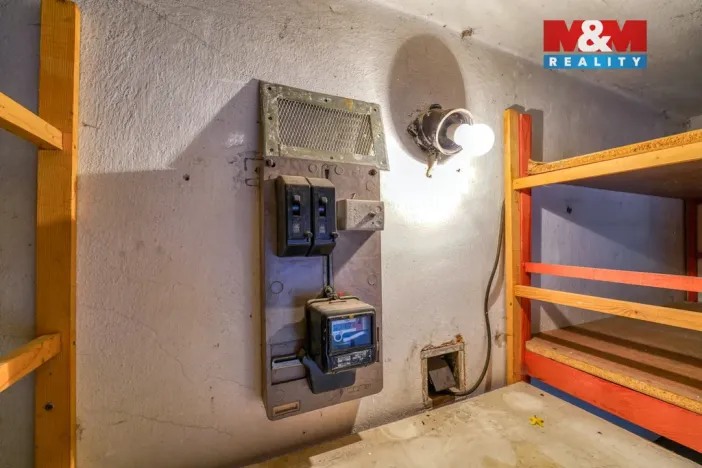 Pronájem garáže, Plzeň - Východní Předměstí, Motýlí, 15 m2