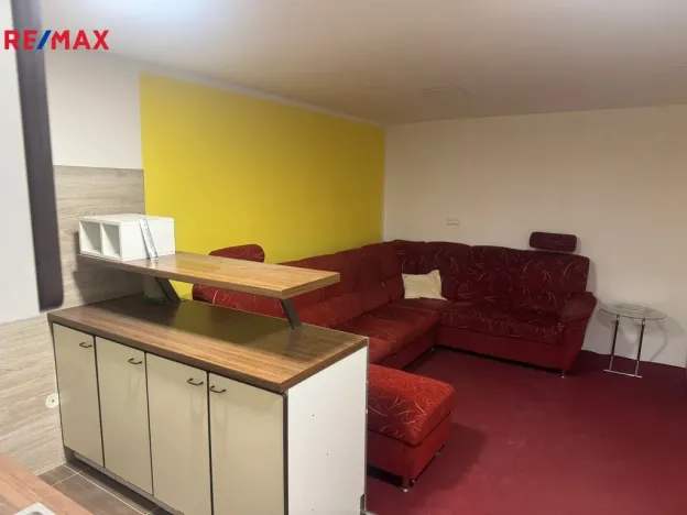 Pronájem bytu 2+1, Napajedla, 50 m2