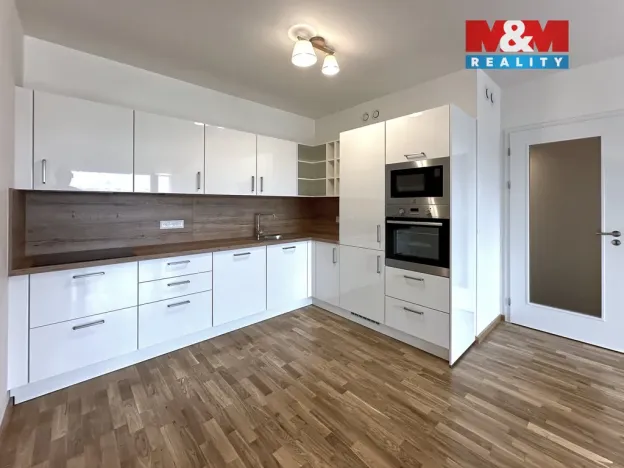 Pronájem bytu 2+kk, Praha - Modřany, Kolmanova, 57 m2