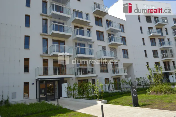 Pronájem bytu 1+kk, Praha - Košíře, Naskové, 30 m2