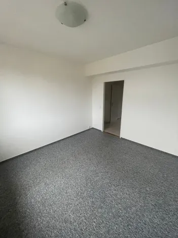 Pronájem bytu 3+kk, Praha - Kobylisy, Pod statky, 55 m2