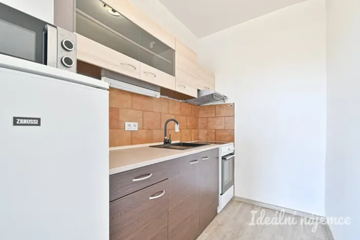 Pronájem bytu 2+kk, Brno - Bohunice, Pod nemocnicí, 44 m2