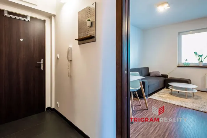 Prodej bytu 2+kk, Hradec Králové, Pouchovská, 54 m2