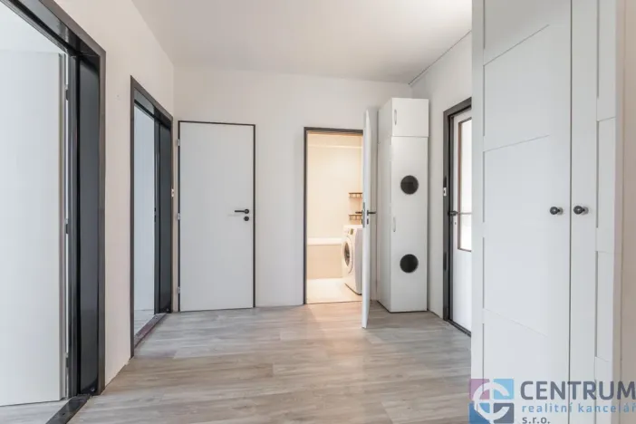 Prodej bytu 4+1, Praha - Háje, Hekrova, 79 m2