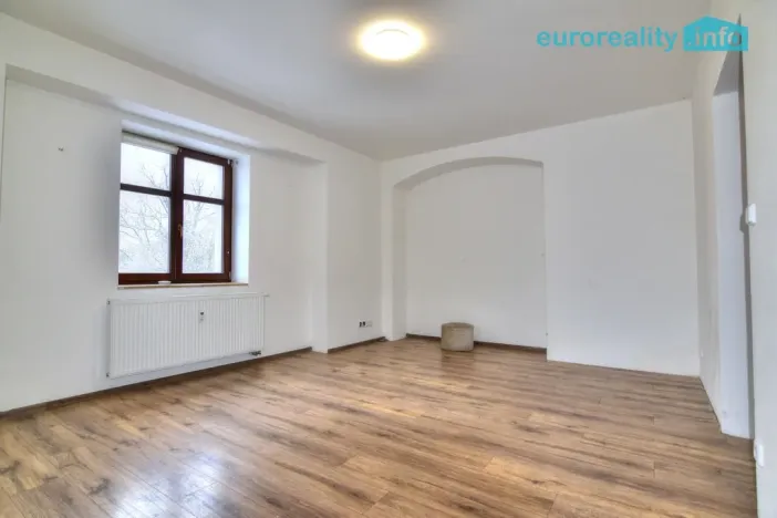 Pronájem bytu 1+1, Kosmonosy, 38 m2