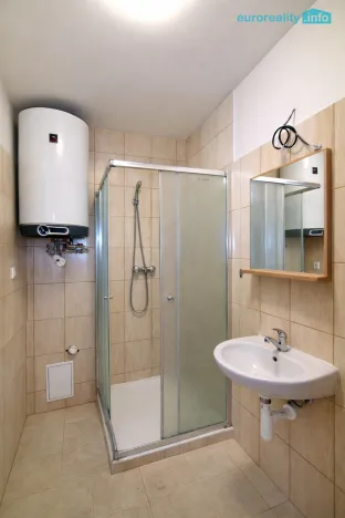 Pronájem bytu 1+1, Kosmonosy, 38 m2