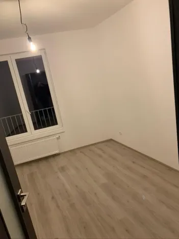 Pronájem bytu 2+kk, Pardubice - Zelené Předměstí, Pod Vinicí, 67 m2