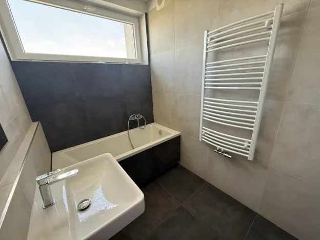 Pronájem bytu 2+kk, Pardubice - Zelené Předměstí, Pod Vinicí, 67 m2