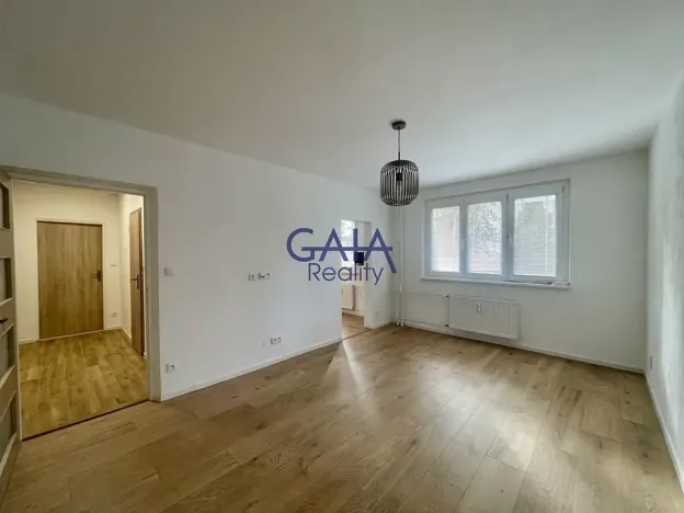 Pronájem bytu 2+1, Veselí nad Moravou, Lány, 60 m2