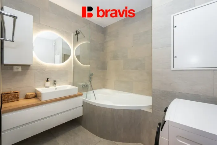 Prodej bytu 3+kk, Holubice, 97 m2