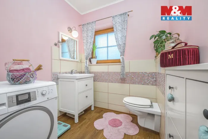 Prodej rodinného domu, Trutnov - Poříčí, Horní, 139 m2