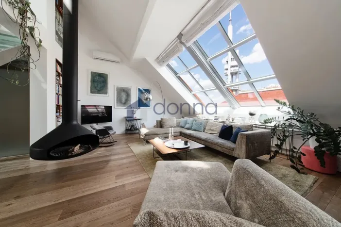 Pronájem bytu 4+kk, Praha, Laubova, 260 m2