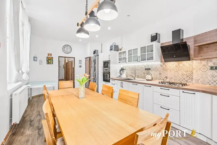 Prodej bytu 3+1, Plzeň, Hálkova, 132 m2