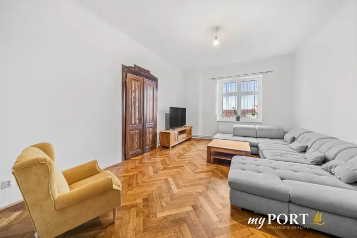 Prodej bytu 3+1, Plzeň, Hálkova, 132 m2