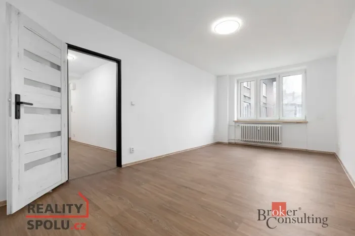 Prodej bytu 2+1, Karviná - Nové Město, Fibichova, 67 m2