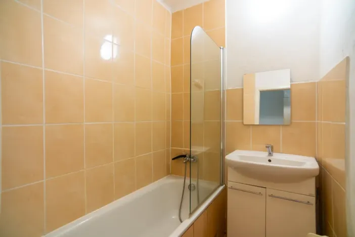 Prodej bytu 2+1, Trutnov - Střední Předměstí, Železničářská, 56 m2