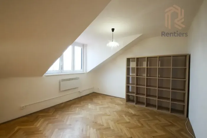 Pronájem bytu 1+kk, Praha - Podolí, Sinkulova, 31 m2