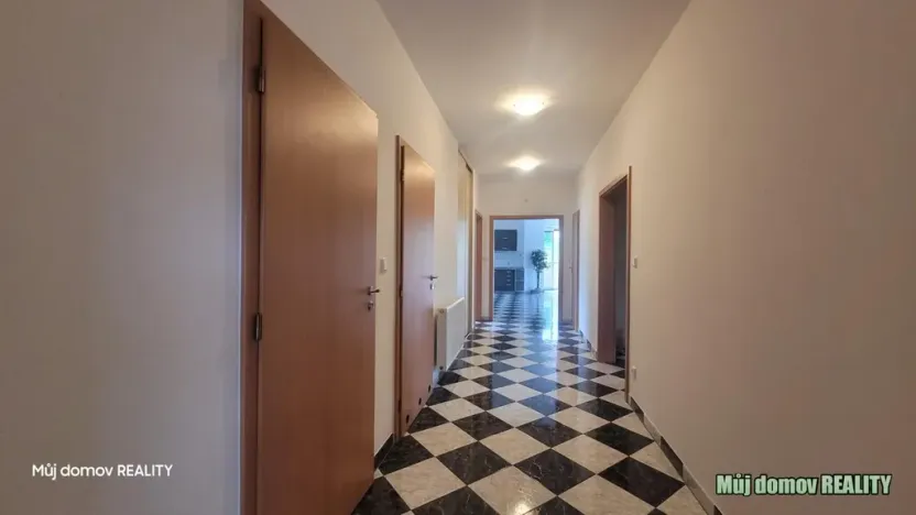 Prodej rodinného domu, Praha - Ruzyně, Pod Karlovarskou silnicí, 260 m2