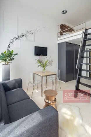 Pronájem bytu 1+kk, Praha - Košíře, Plzeňská, 25 m2