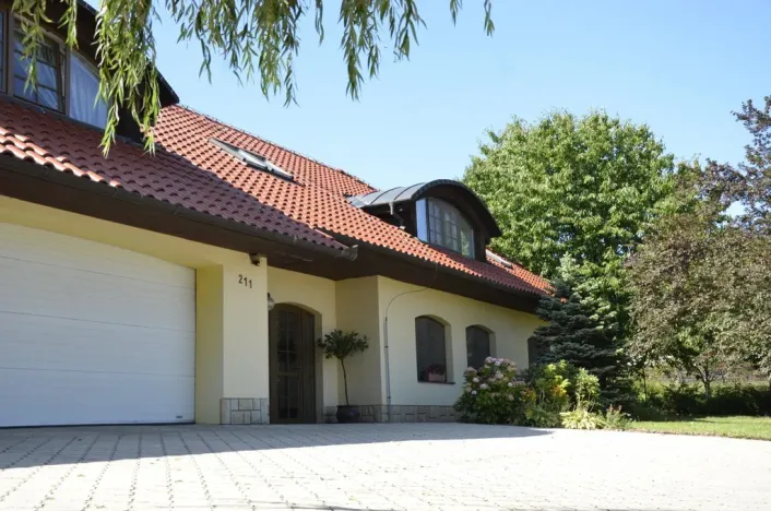 Prodej vícegeneračního domu, Olšany, 392 m2