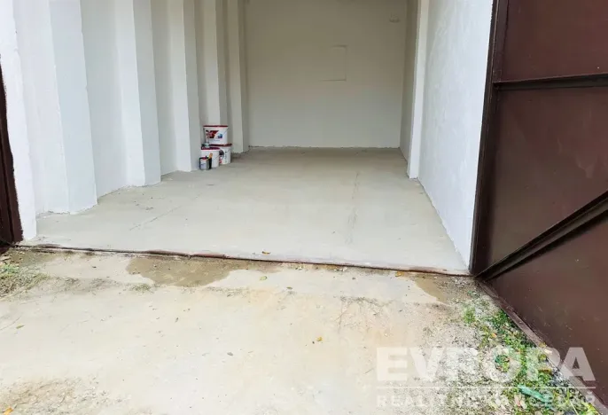 Pronájem garáže, Praha - Čakovice, K sedlišti, 17 m2